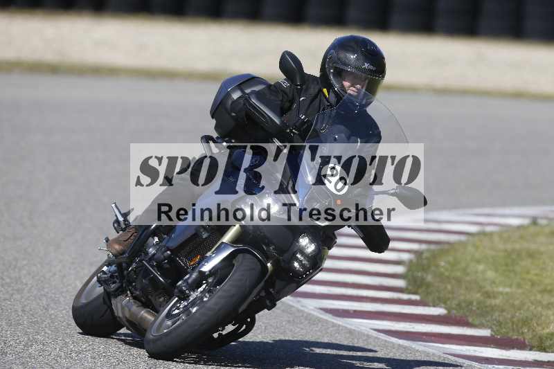 /01 02.04.2026 MAZ ADR/Gruppe rot/20